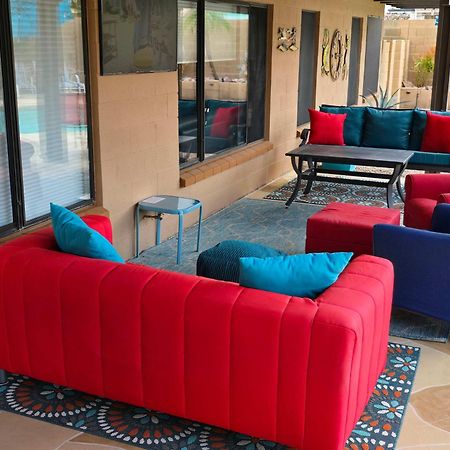 Cozy Home With Pool, Fire Table, Bbq, Rv Parking เมซา ภายนอก รูปภาพ