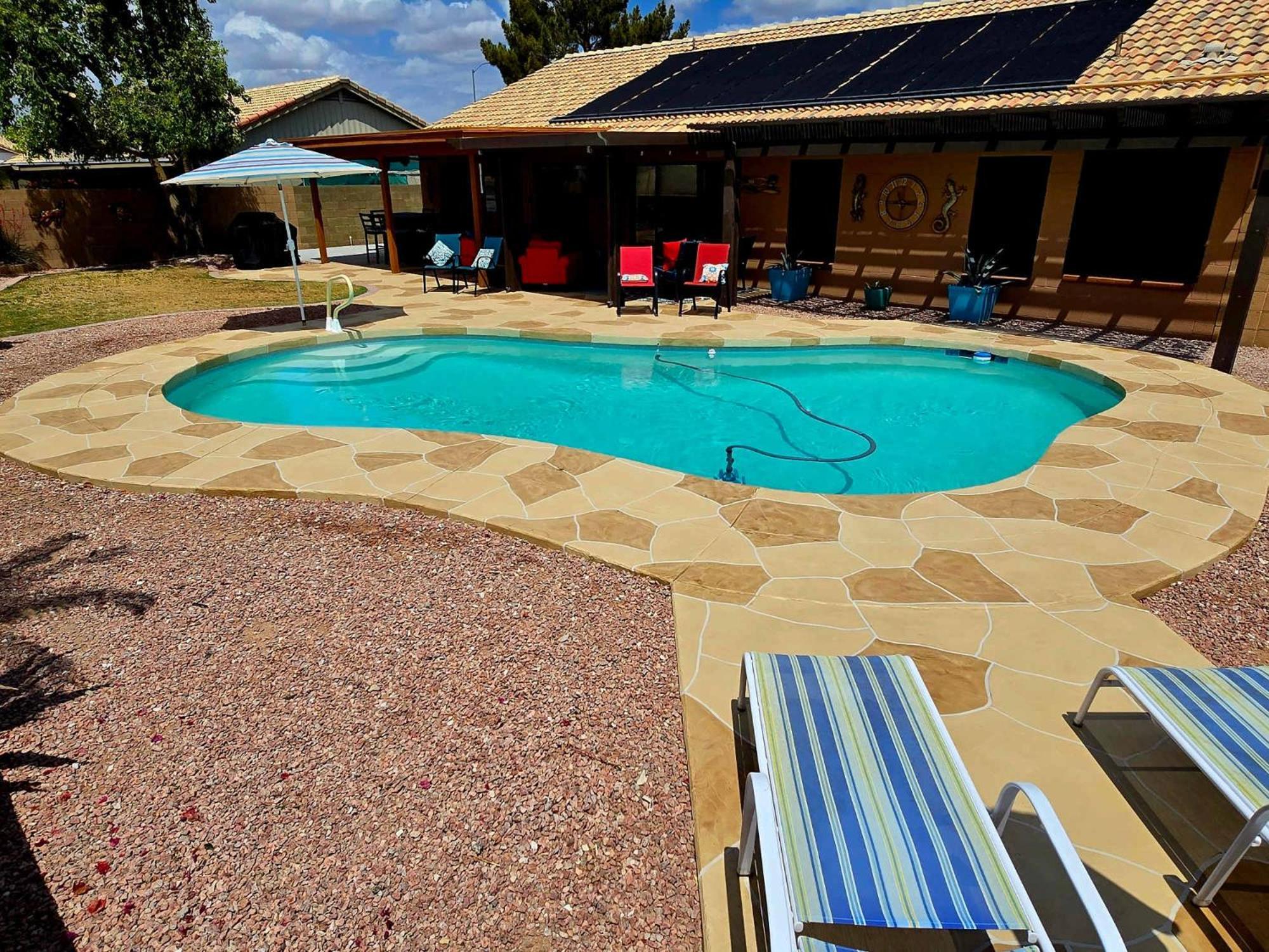 Cozy Home With Pool, Fire Table, Bbq, Rv Parking เมซา ภายนอก รูปภาพ